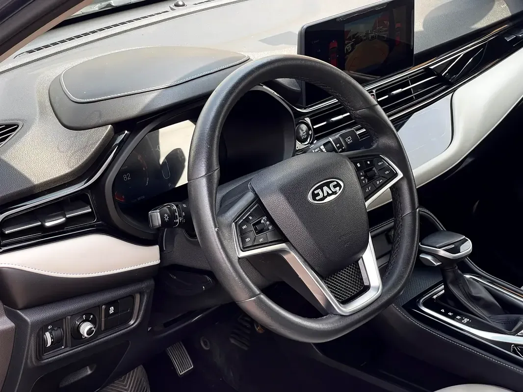 JAC JS4 1.5 CVT (136 hp) - 11