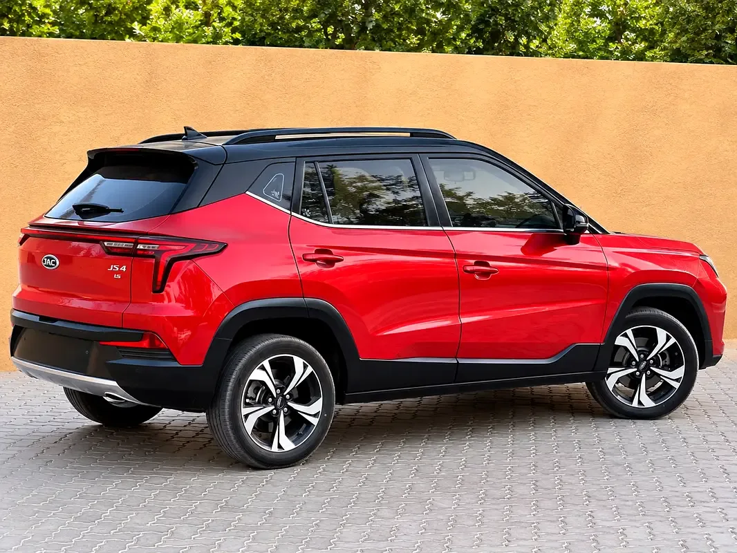 JAC JS4 1.5 CVT (136 حصان) - 2