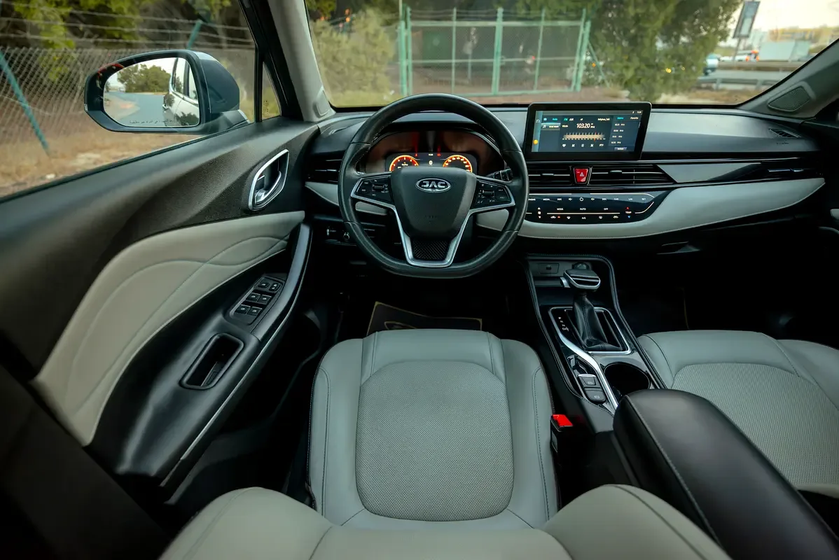 JAC JS4 1.5 CVT (136 hp) - 9