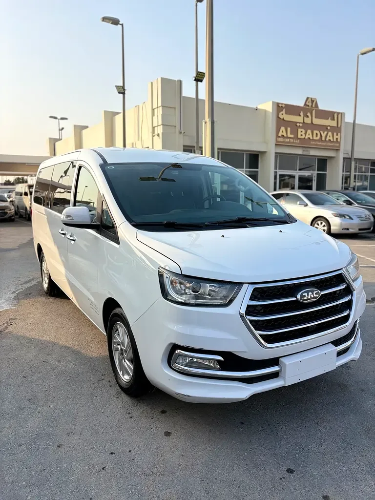 JAC M4 2.0 MT RWD (144 hp) - 2