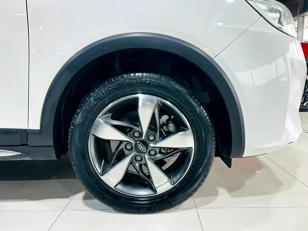 JAC S3 1.5 MT (116 hp) - 13