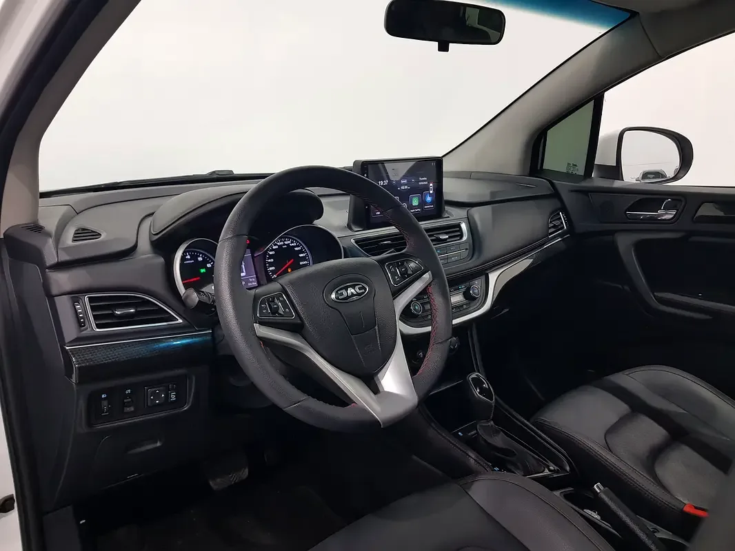 JAC S3 1.5 MT (116 hp) - 10