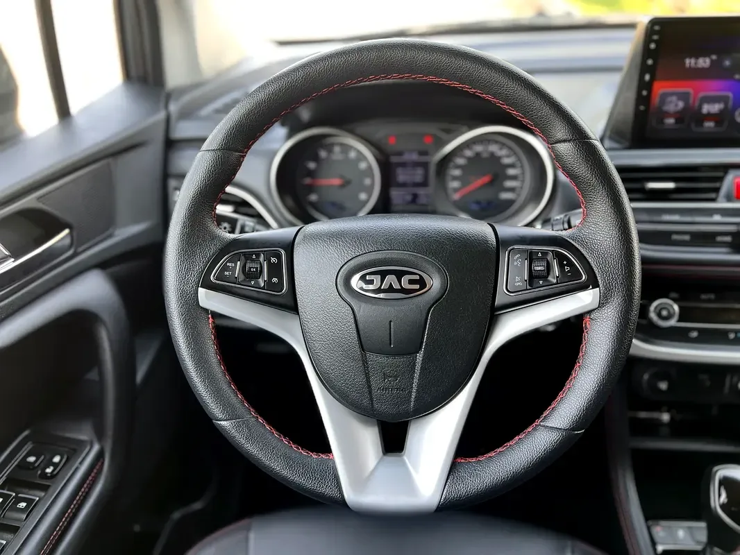 JAC S3 1.5 MT (116 hp) - 9