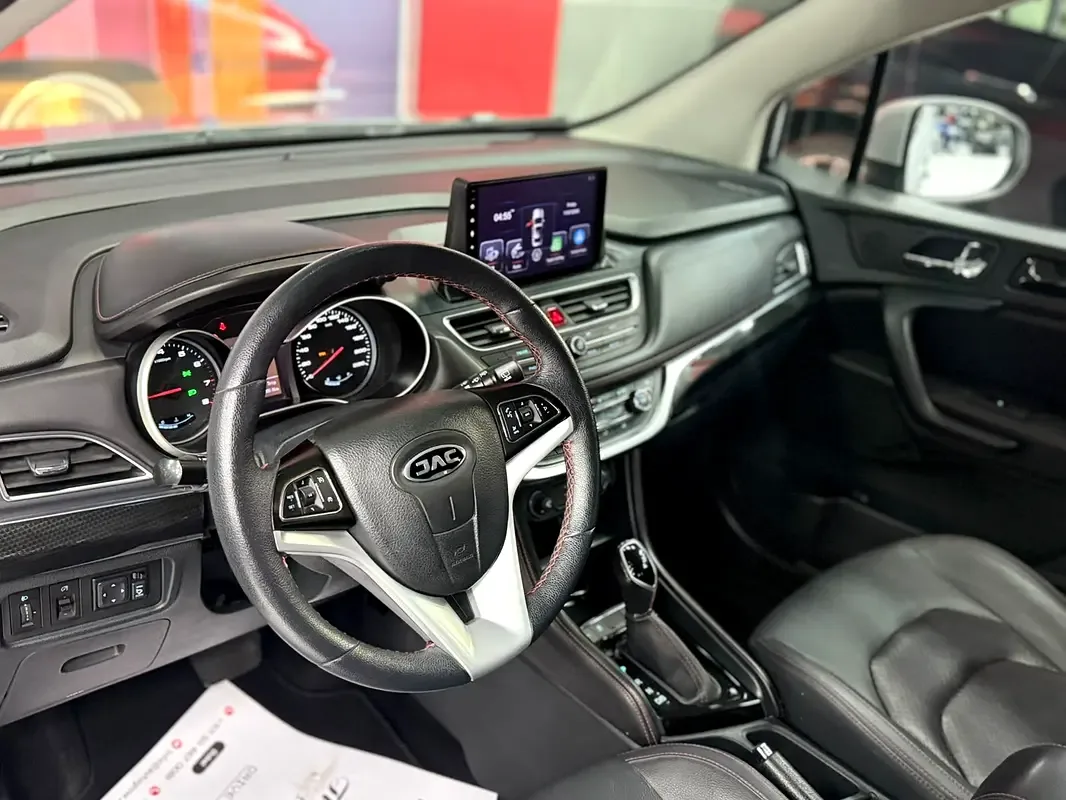 JAC S3 1.5 MT (116 حصان) - 11