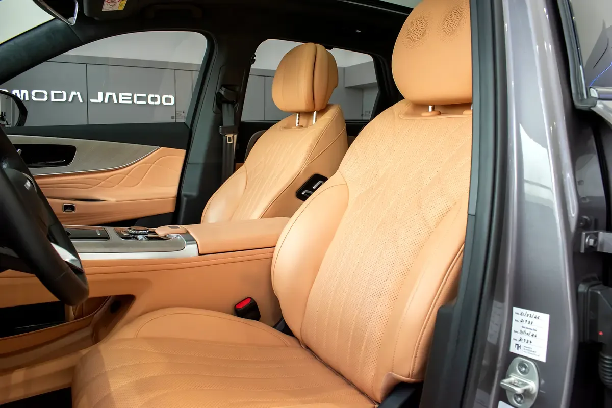Jaecoo J8 2.0 AMT 4WD (249 hp) - 10