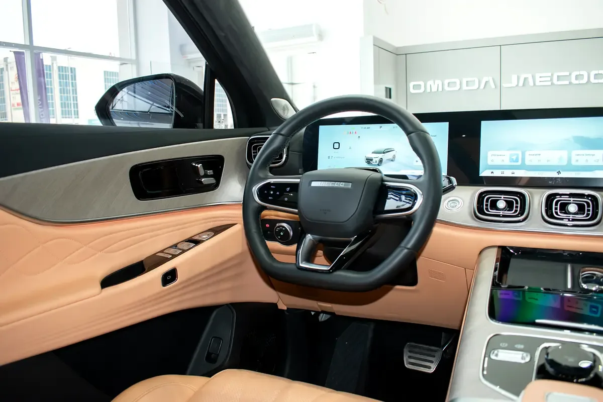 Jaecoo J8 2.0 AMT 4WD (249 hp) - 12