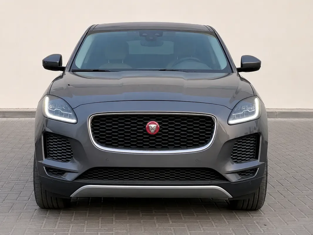 Jaguar E-Pace 2.0 AT AWD (249 hp) - 10