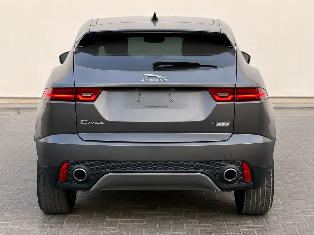 Jaguar E-Pace 2.0 AT AWD (249 hp) - 9