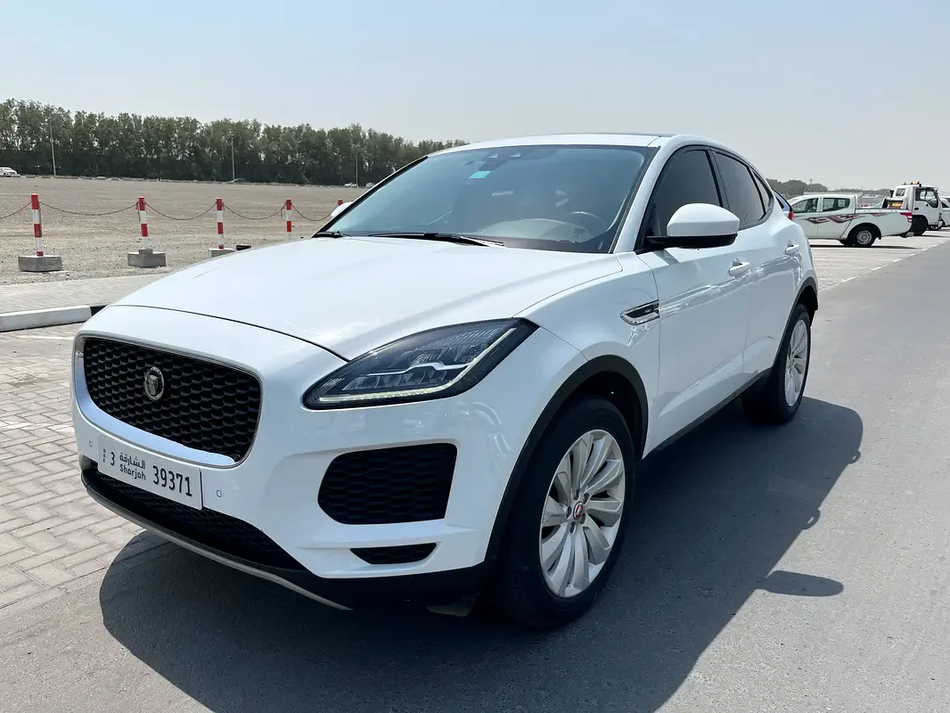 Jaguar E-Pace P250 AT AWD (249 حصان) - 3