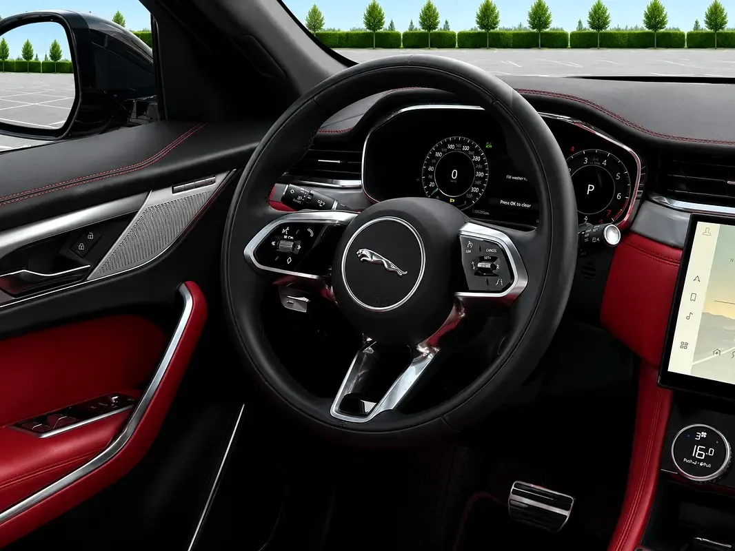 Jaguar F-Pace 2.0 AT 4WD (250 hp) - 5