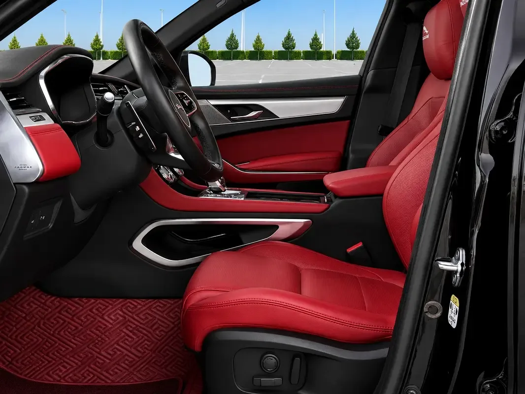Jaguar F-Pace 2.0 AT 4WD (250 hp) - 8