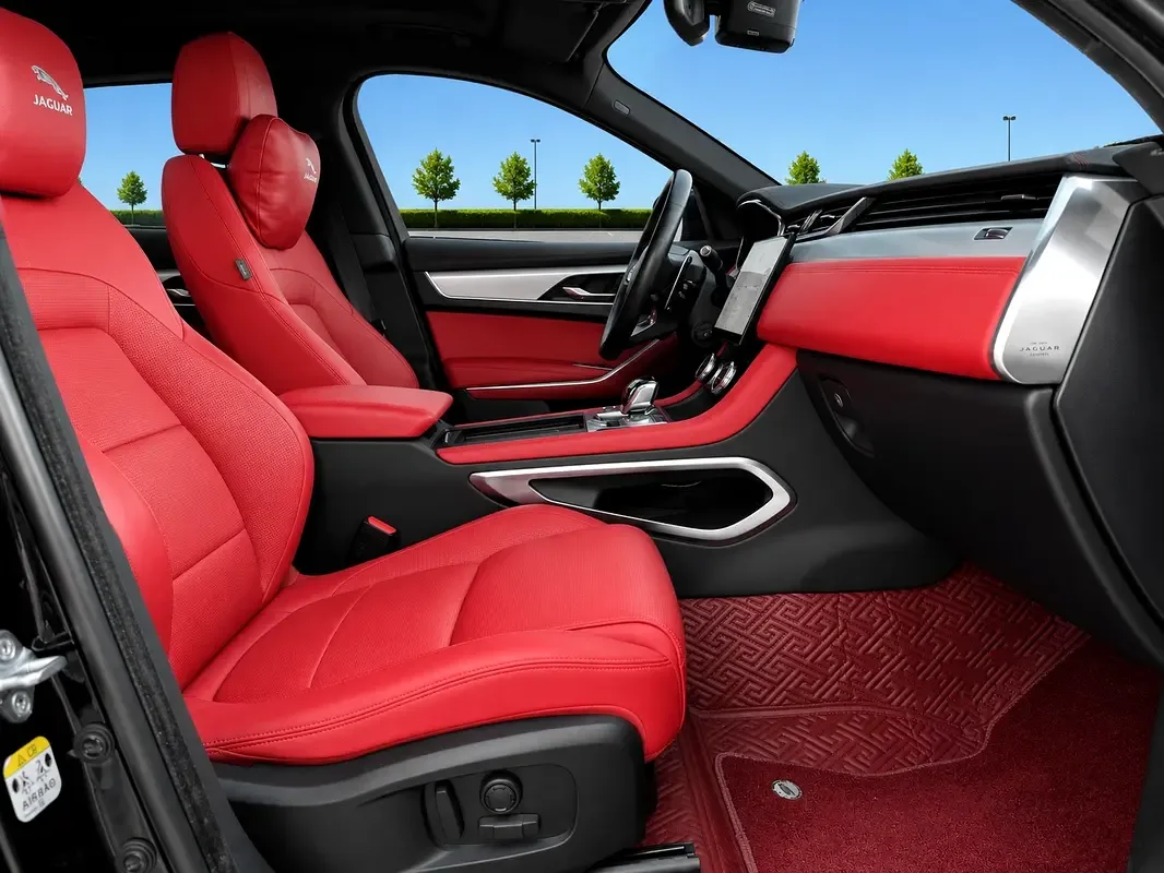 Jaguar F-Pace 2.0 AT 4WD (250 hp) - 11