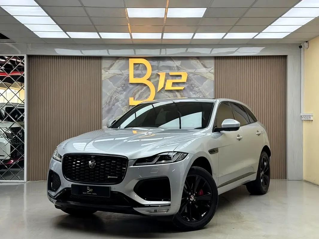 Jaguar F-Pace 2.0 AT 4WD (250 حصان)