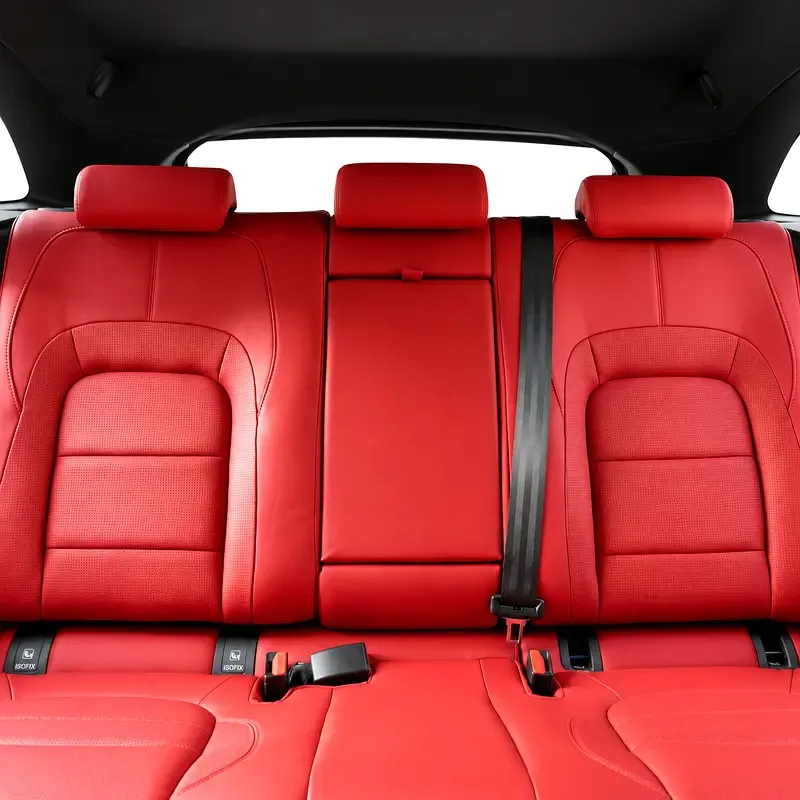Jaguar F-Pace 2.0 AT 4WD (250 حصان) - 13
