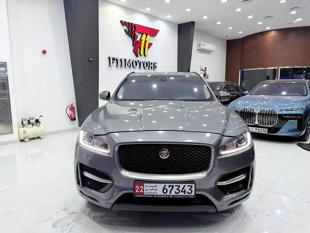 Jaguar F-Pace 2.0 AT AWD (249 hp)