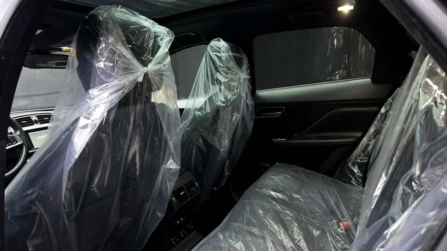 Jaguar F-Pace 2.0 AT AWD (249 hp) - 13