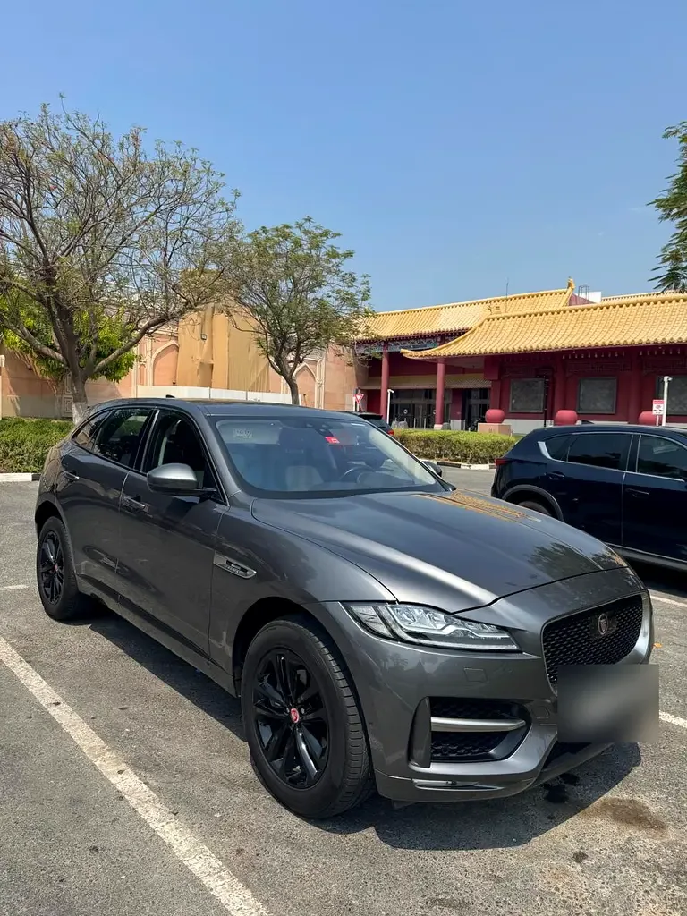 Jaguar F-Pace 2.0 AT AWD (249 حصان) - 3