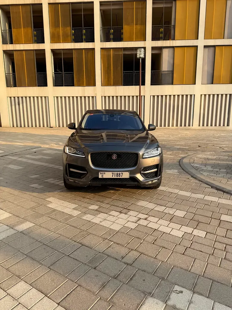 Jaguar F-Pace 2.0 AT AWD (249 hp) - 2