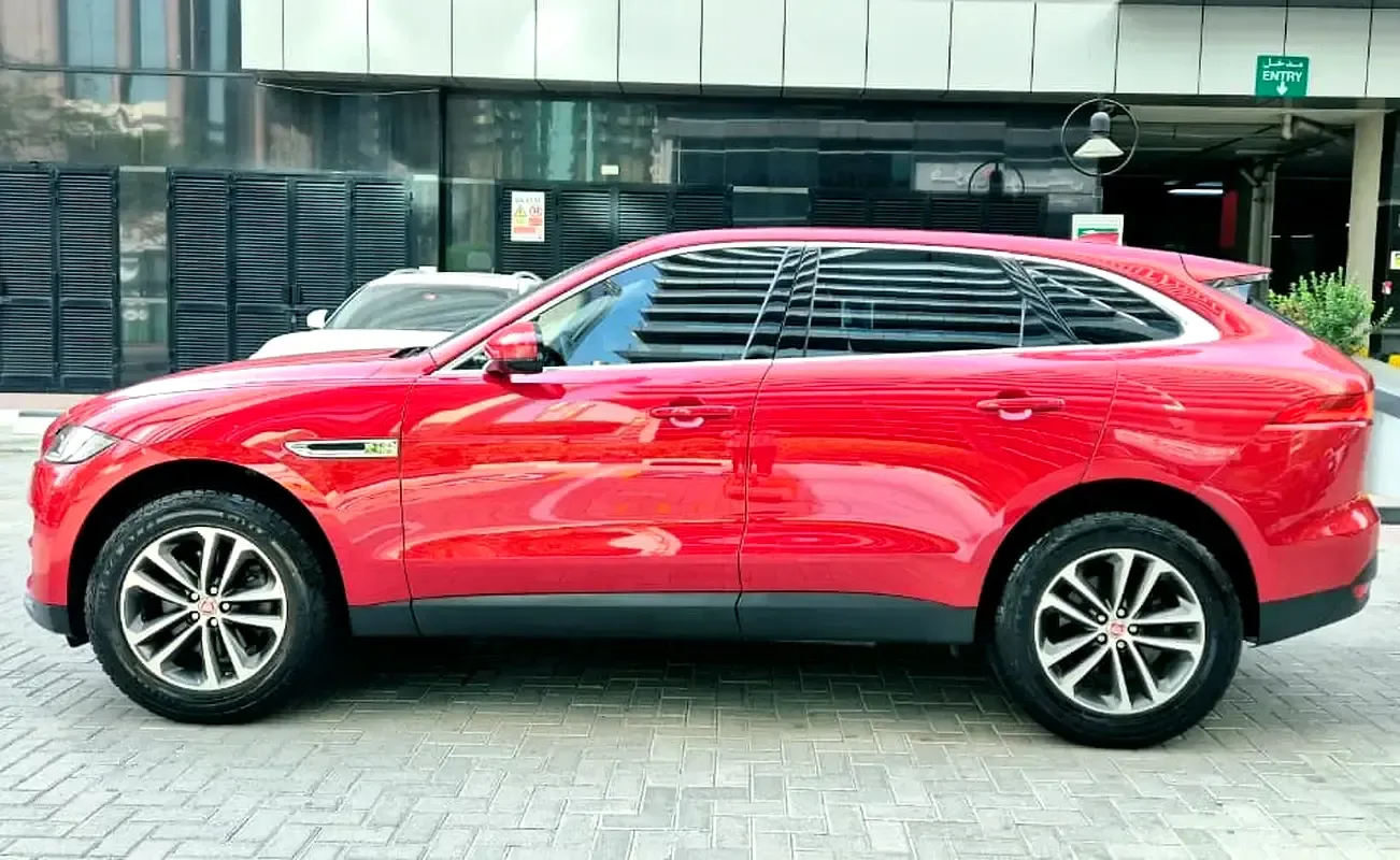 Jaguar F-Pace 3.0 AT AWD (340 حصان) - 17