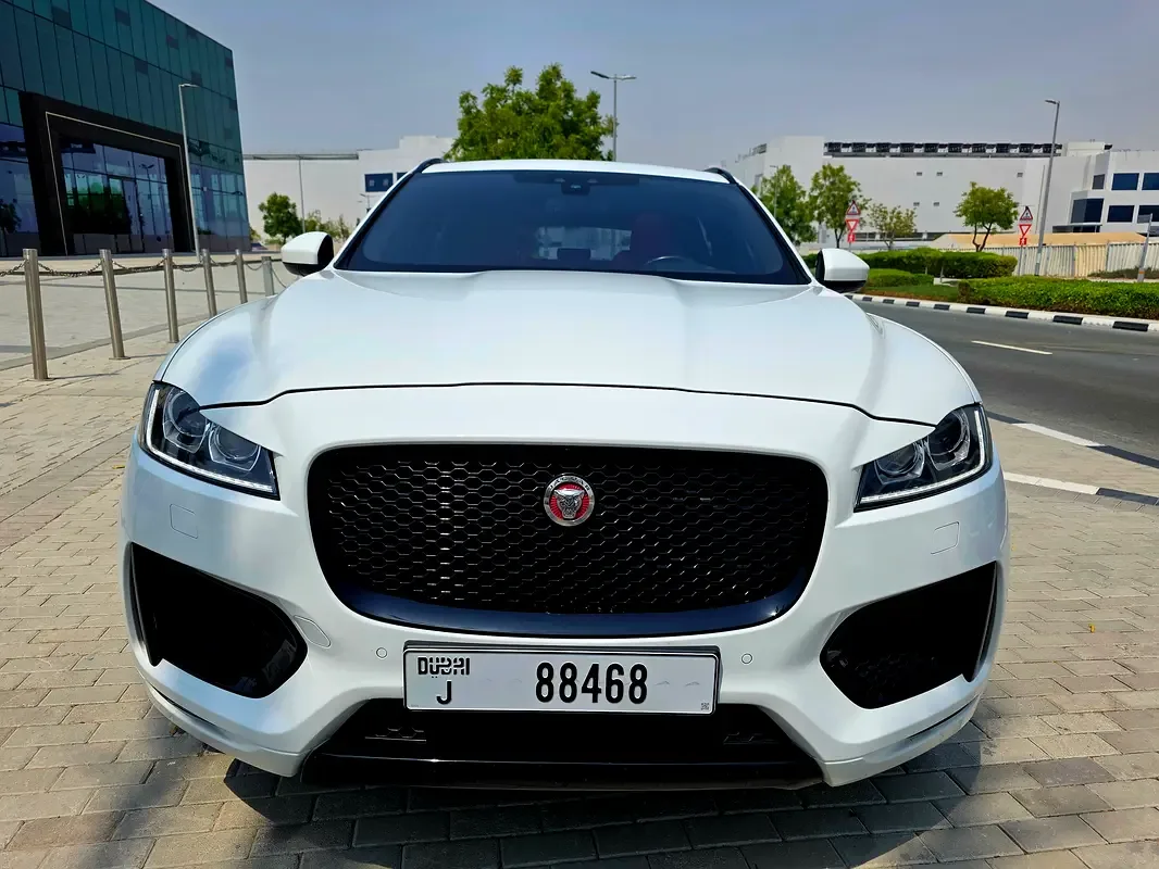 Jaguar F-Pace 3.0 AT AWD (340 حصان) - 6