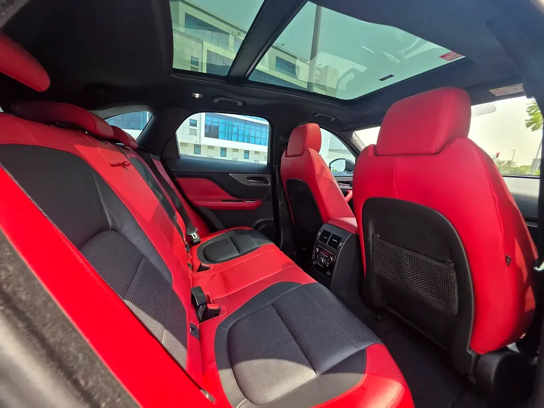 Jaguar F-Pace 3.0 AT AWD (340 حصان) - 7