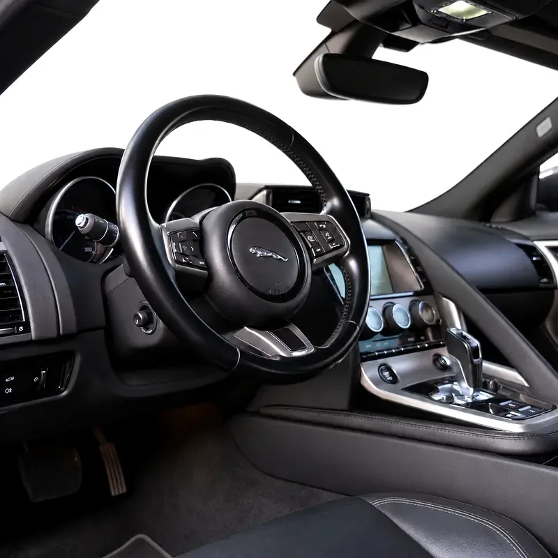 Jaguar F-Type 3.0 V6 AT (340 حصان) - 9