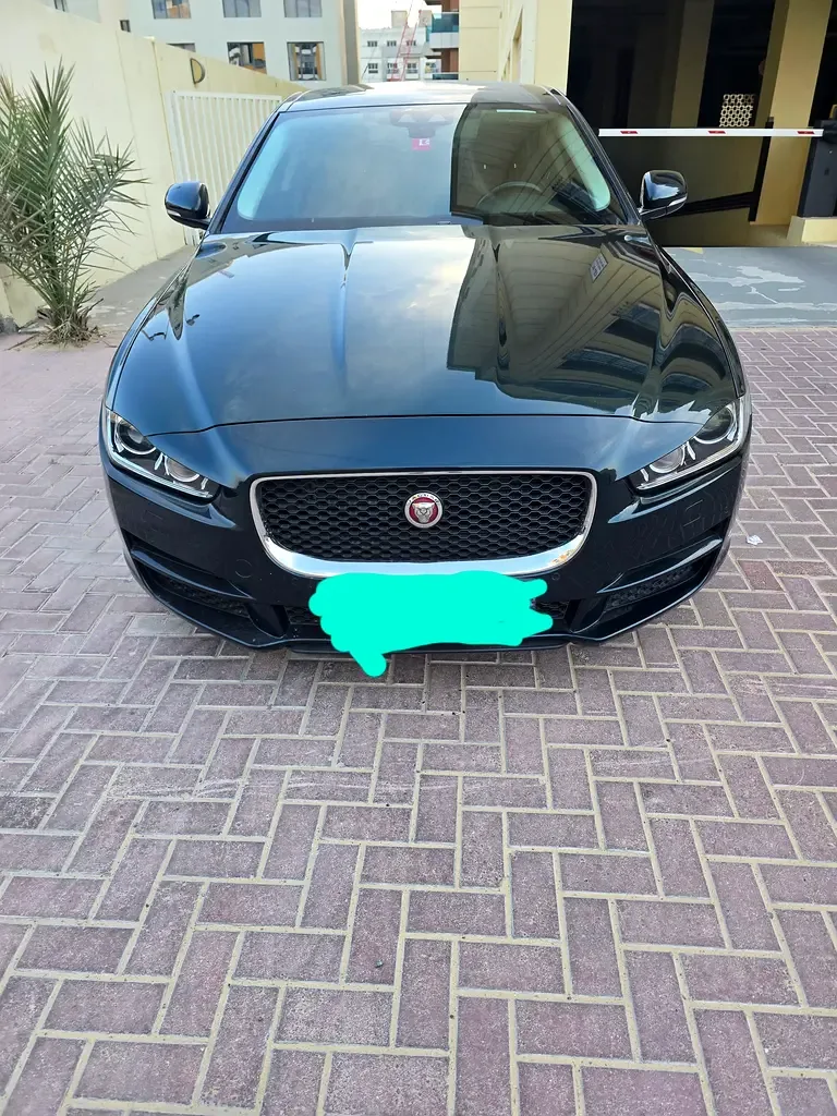 Jaguar XE 2.0 AT (200 hp)