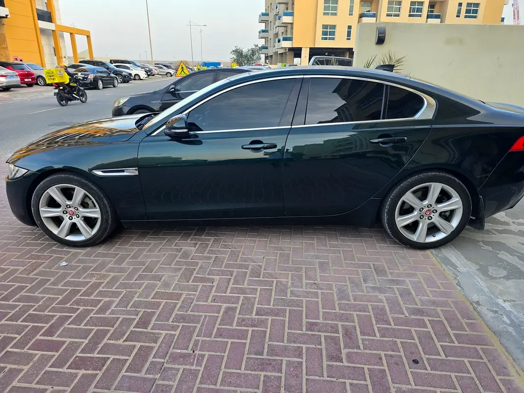 Jaguar XE 2.0 AT (200 حصان) - 11