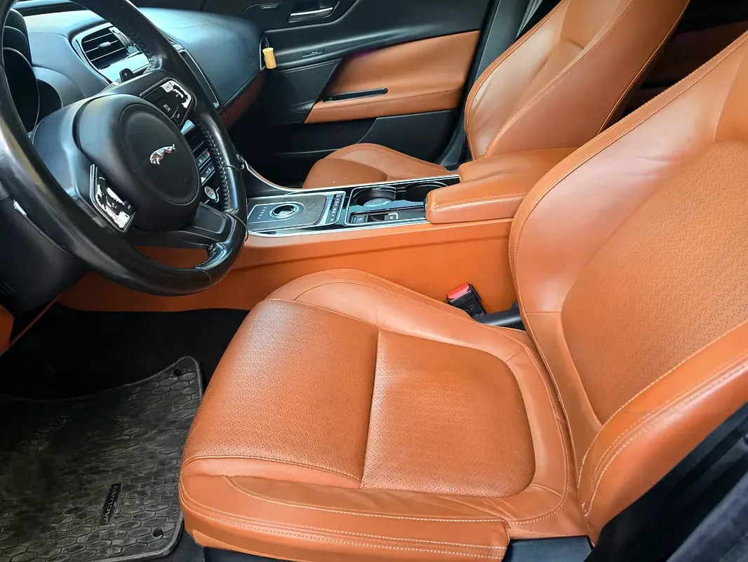 Jaguar XE 2.0 AT (200 حصان) - 14