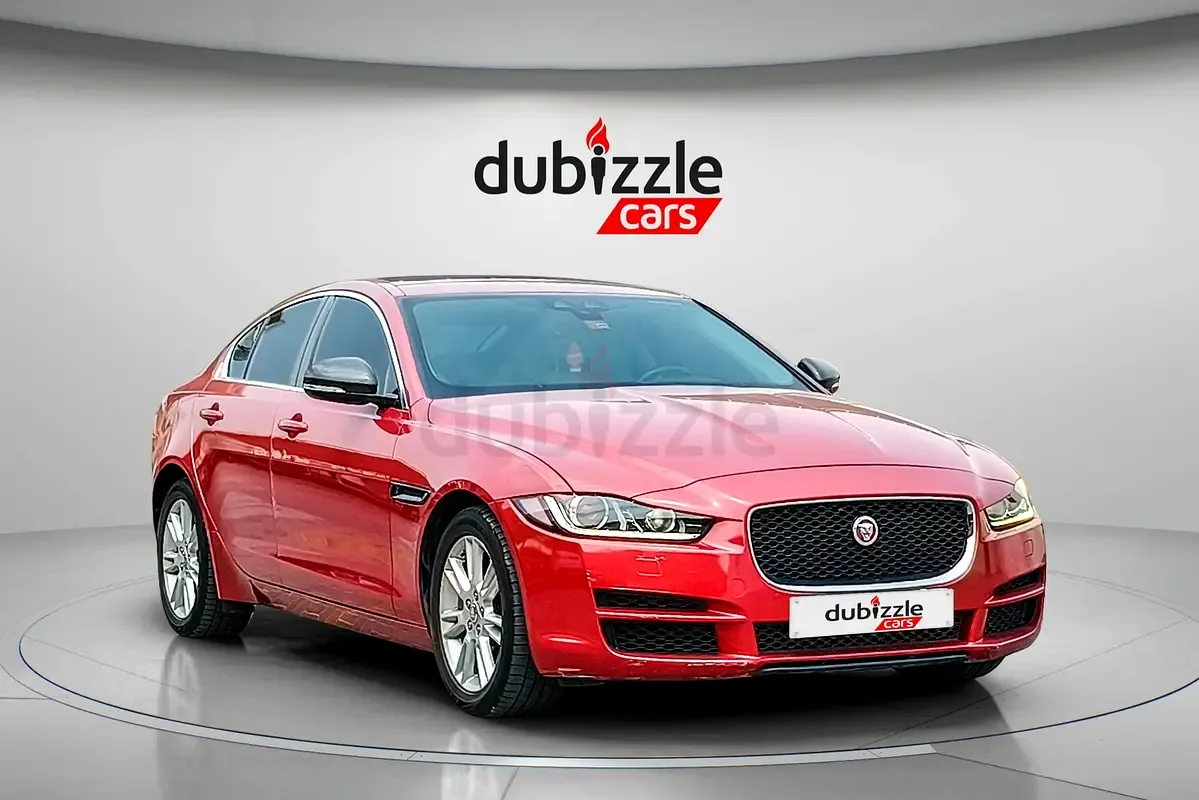 Jaguar XE 2.0 AT RWD (250 hp)