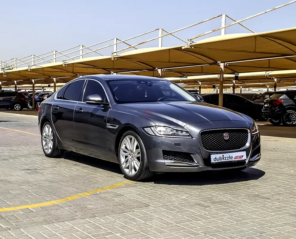 Jaguar XF 2.0 AT RWD (250 hp)