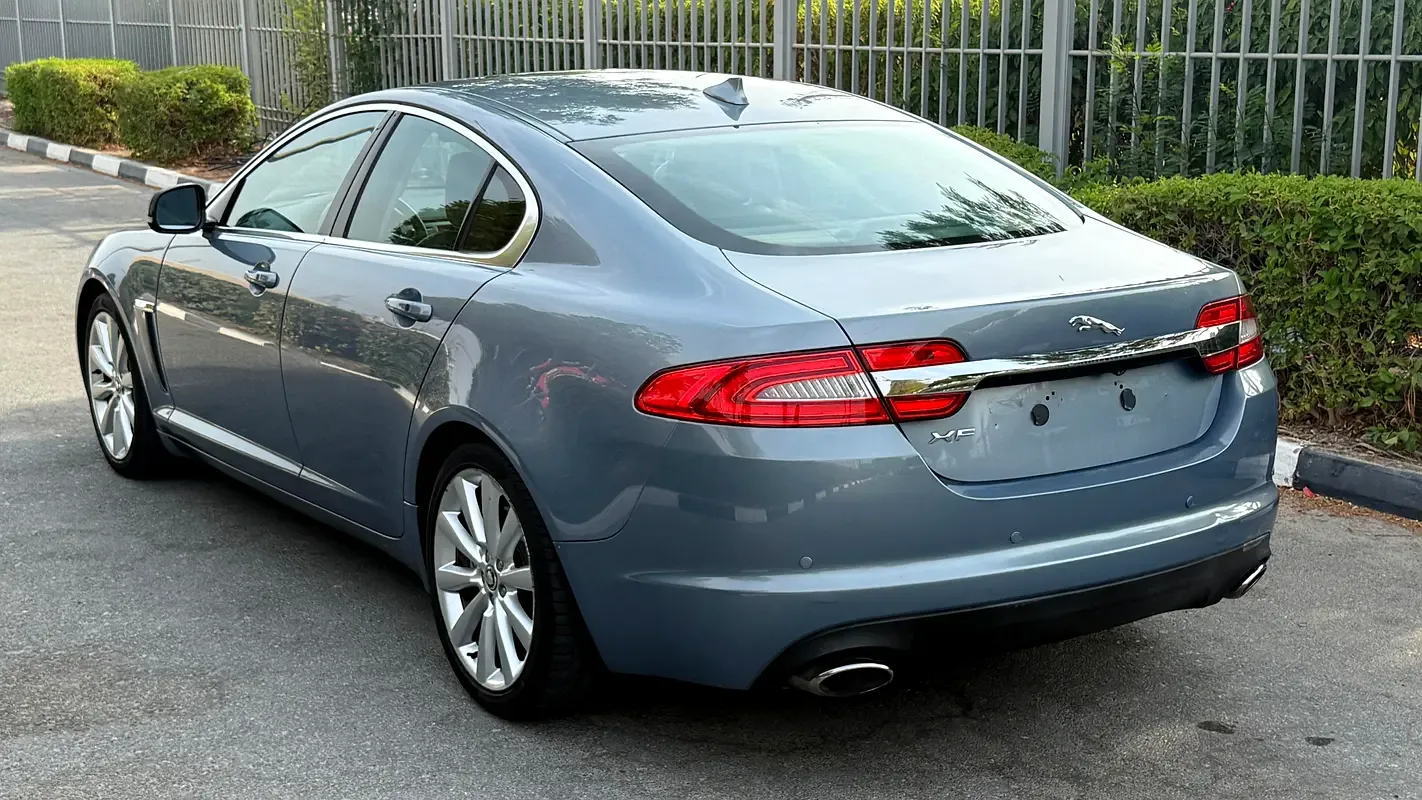 Jaguar XF 3.0 AT 4WD (340 hp) - 4