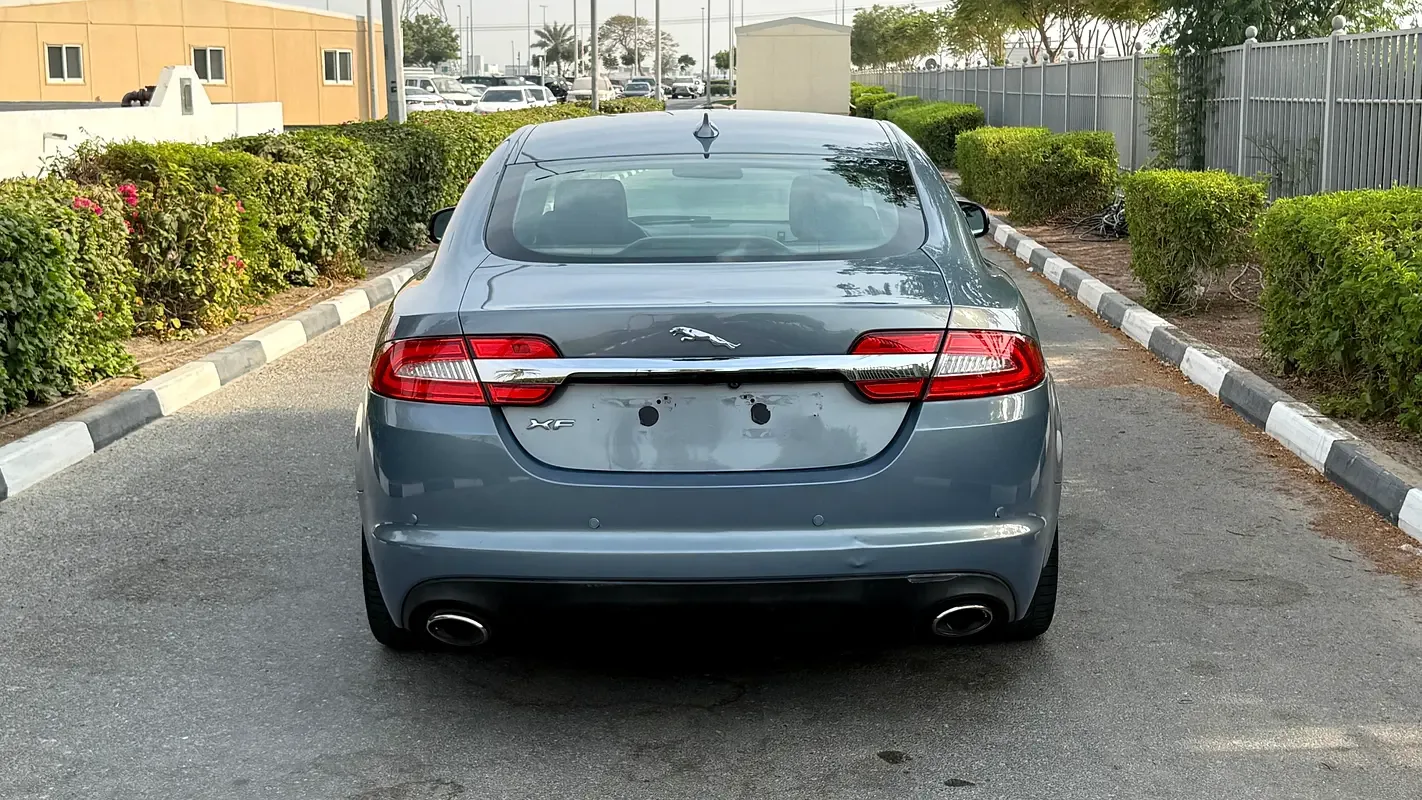 Jaguar XF 3.0 AT 4WD (340 hp) - 5