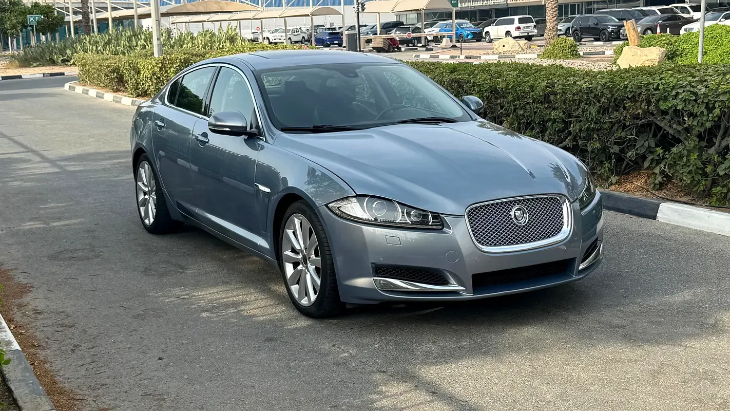 Jaguar XF 3.0 AT 4WD (340 hp) - 8