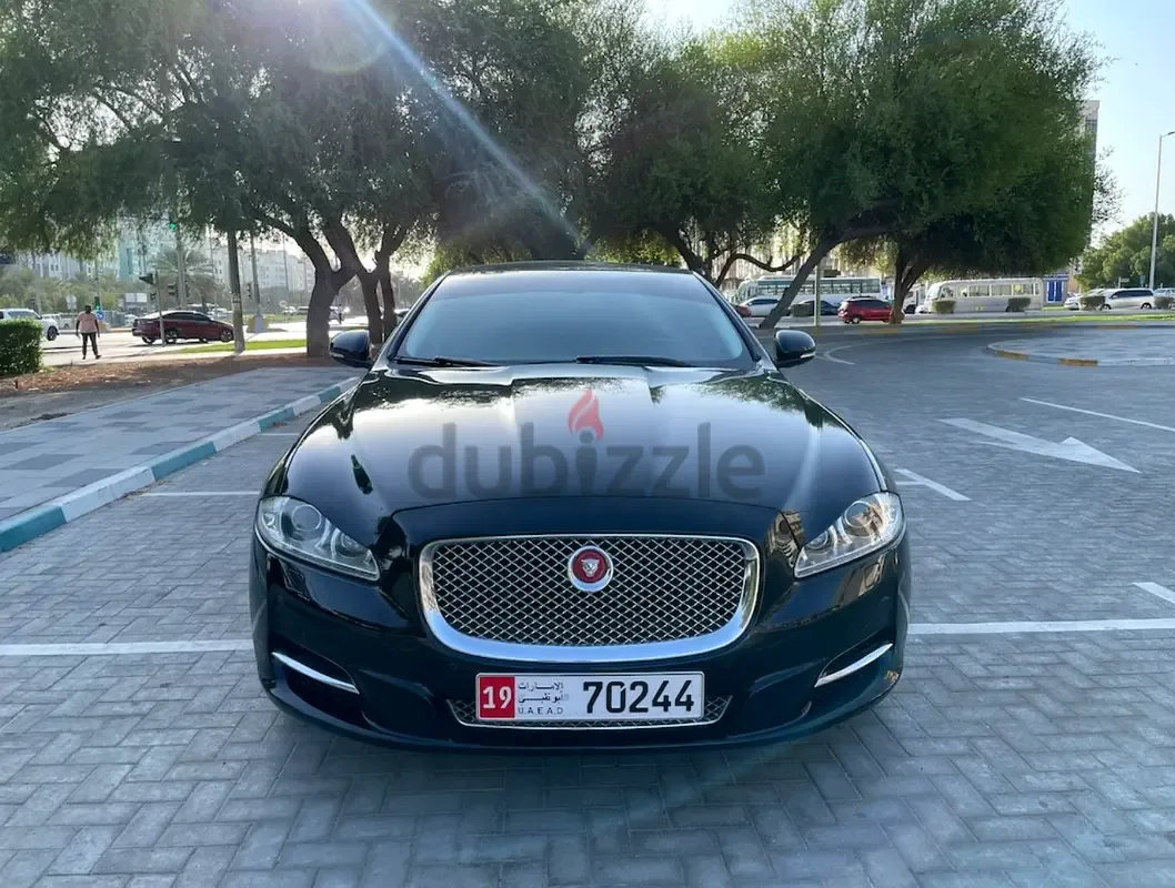 Jaguar XJ 3.0 AT LWB (275 hp)