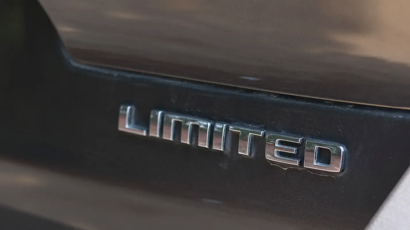 Jeep Cherokee 2.0 AT (274 hp) - 16