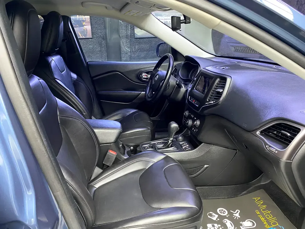 Jeep Cherokee 2.4 AT (177 hp) - 11