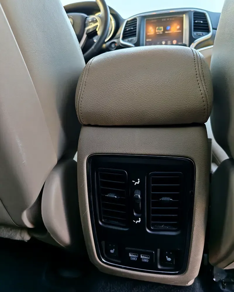 Jeep Cherokee 3.2 AT (271 hp) - 13