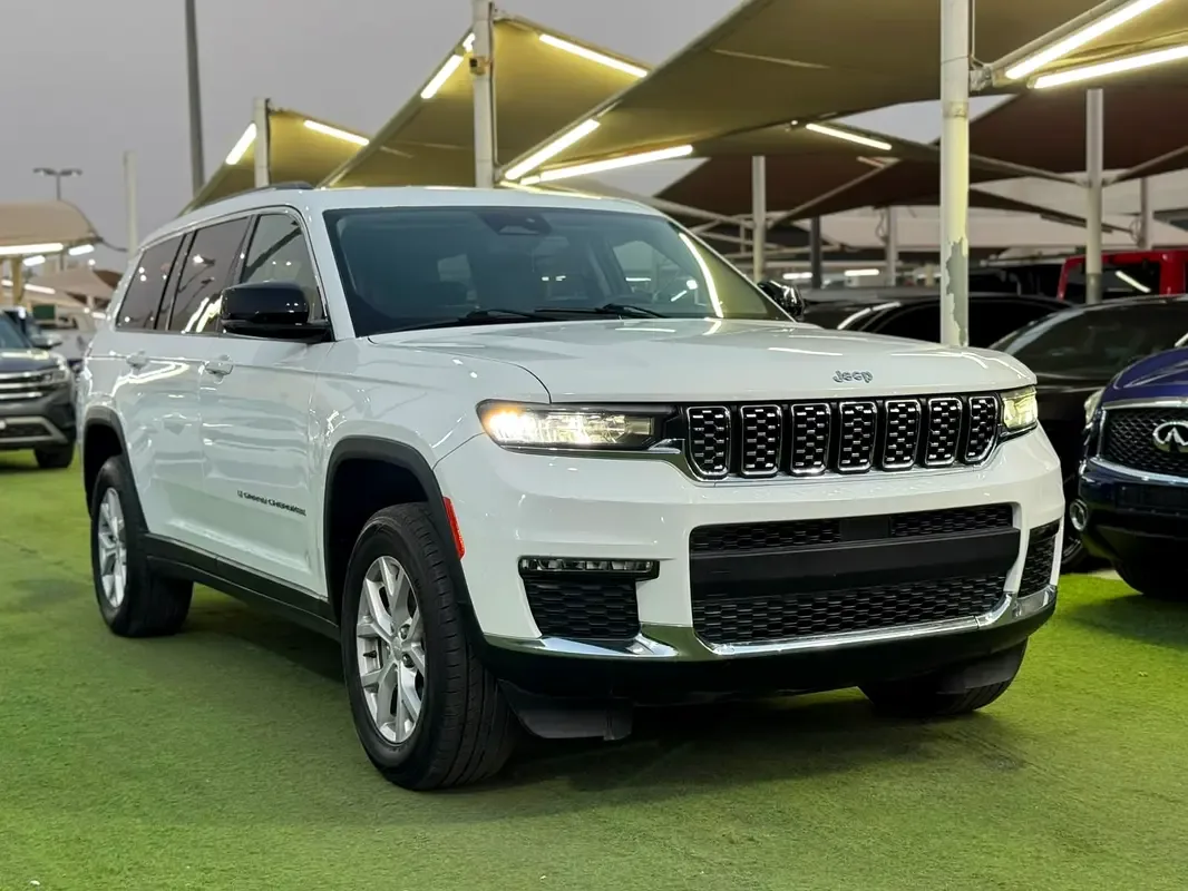 Jeep Cherokee 3.2 AT (272 حصان) - 3