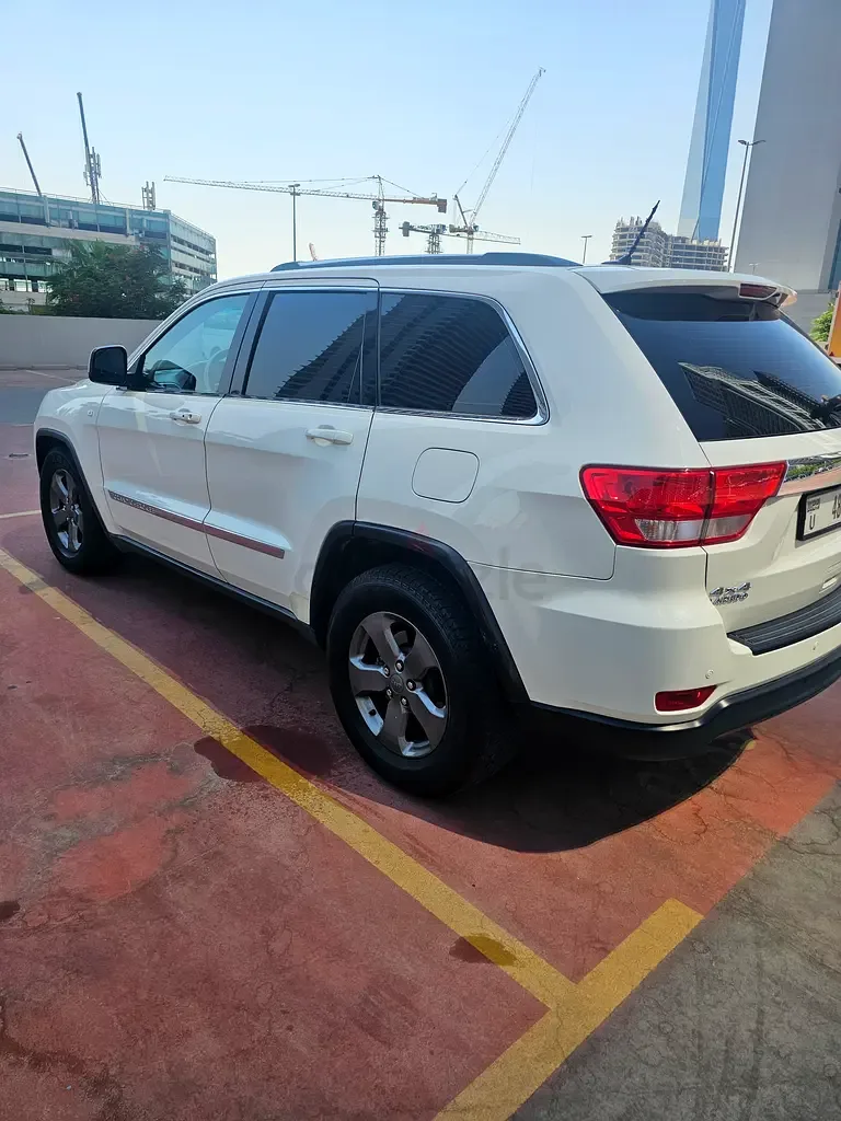 Jeep Cherokee 3.7 AT (205 حصان) - 7