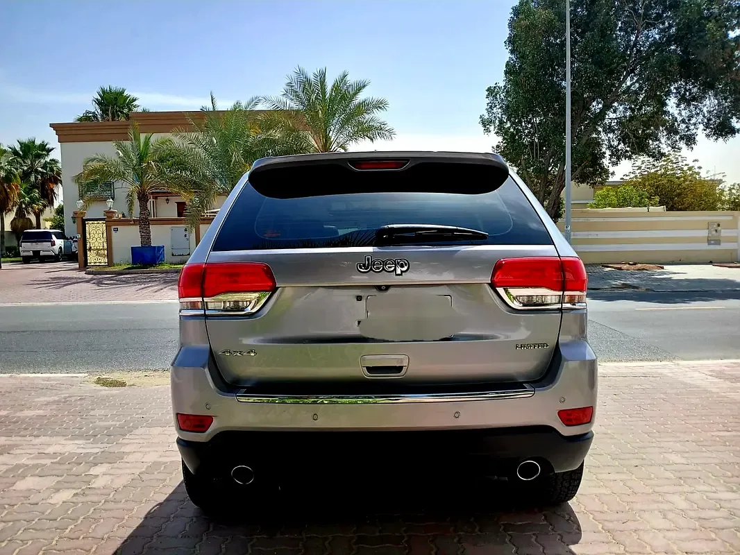 Jeep Grand Cherokee 3.0 AT AWD (238 حصان) - 10