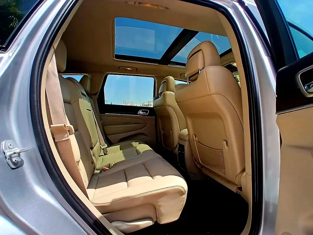 Jeep Grand Cherokee 3.0 AT AWD (238 حصان) - 14