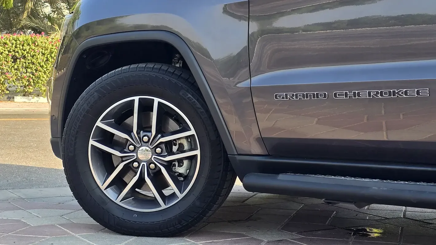Jeep Grand Cherokee 3.0 AT AWD (238 hp) - 11