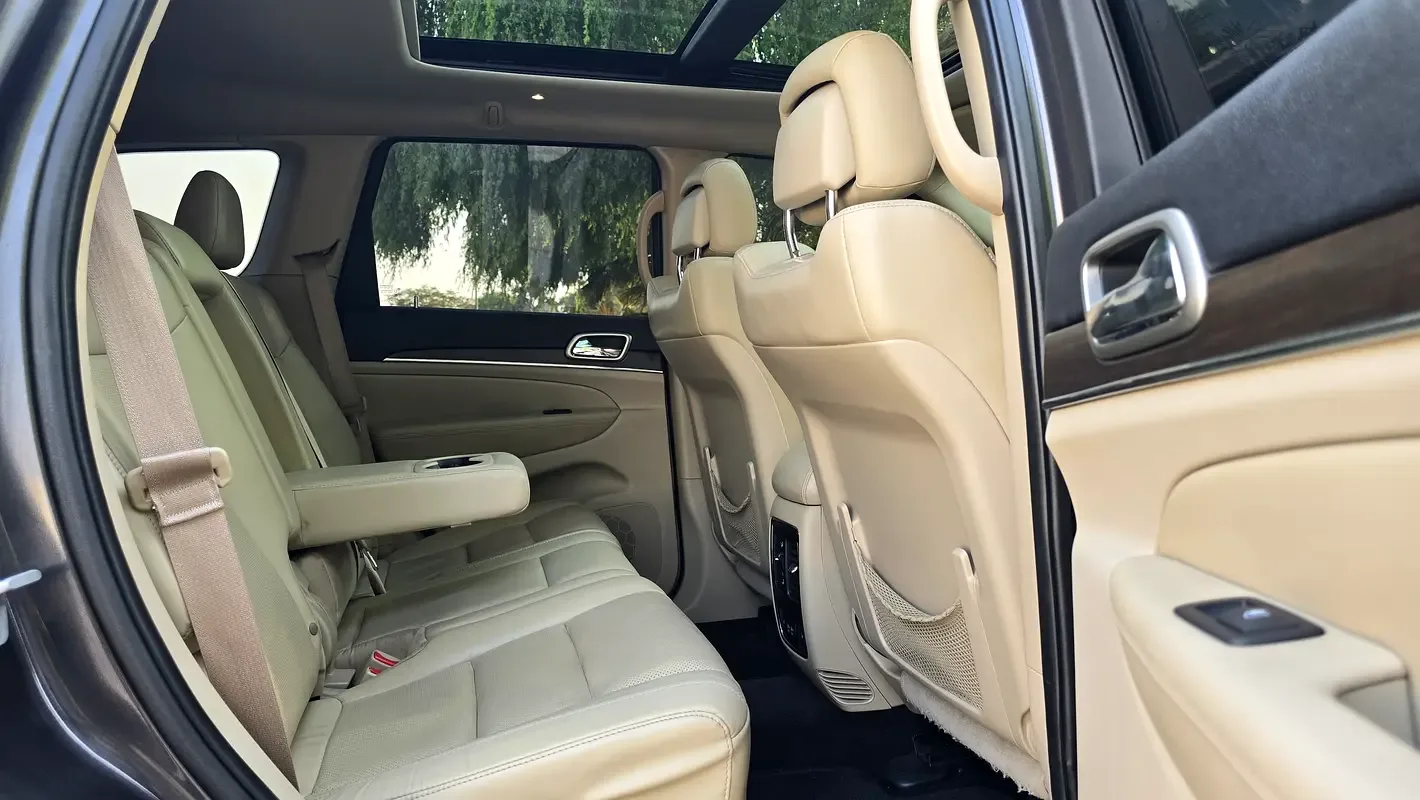 Jeep Grand Cherokee 3.0 AT AWD (238 hp) - 16