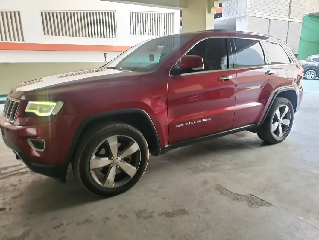 Jeep Grand Cherokee 3.0 AT AWD (238 hp) - 8