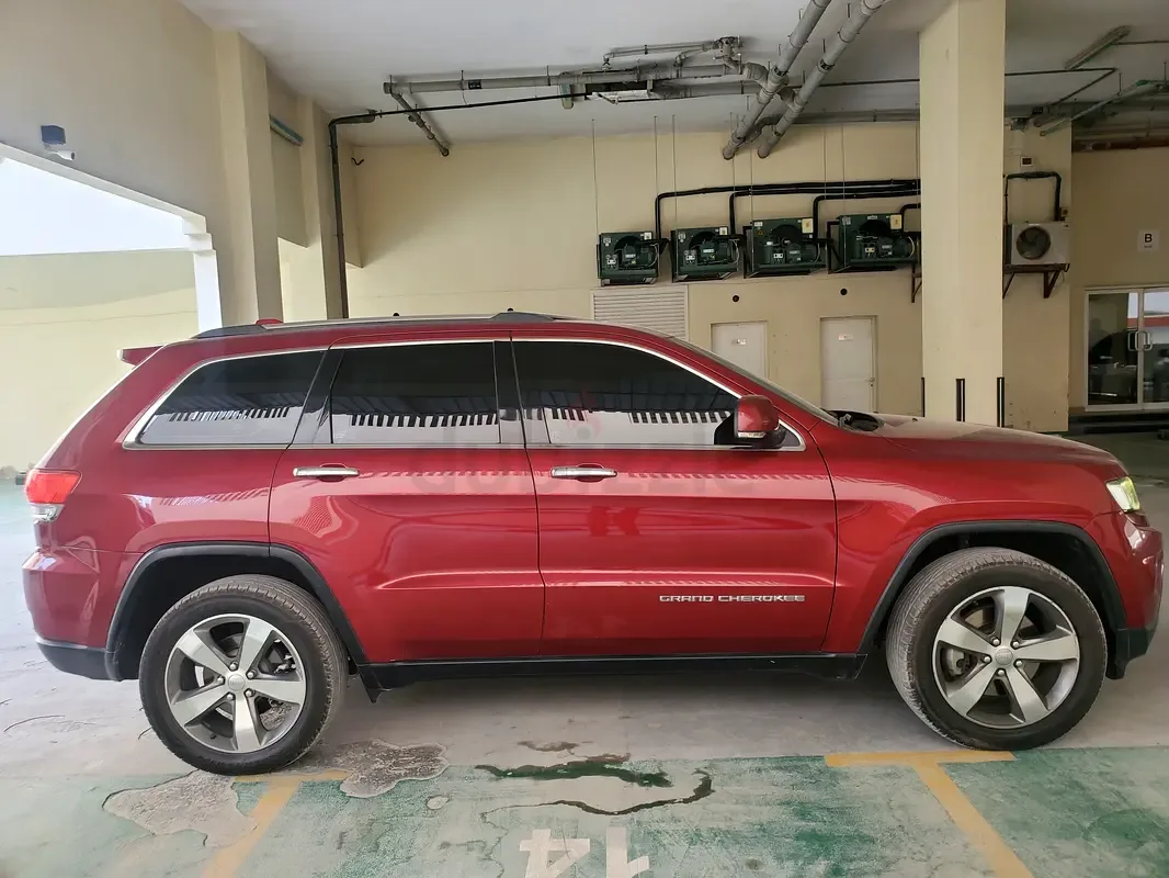 Jeep Grand Cherokee 3.0 AT AWD (238 hp) - 10
