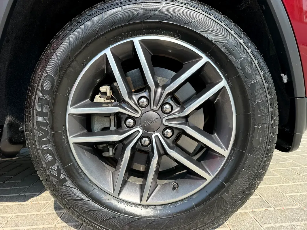 Jeep Grand Cherokee 3.0 AT AWD (238 حصان) - 8