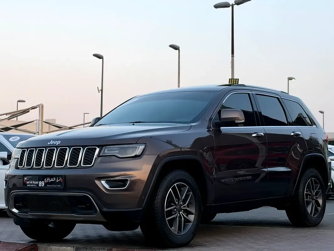 Jeep Grand Cherokee 3.0 AT AWD (238 hp) - 3
