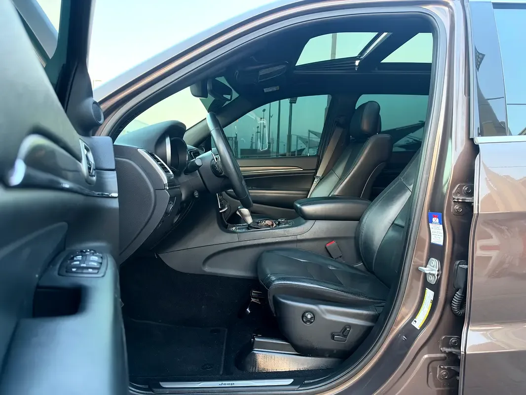 Jeep Grand Cherokee 3.0 AT AWD (238 hp) - 8