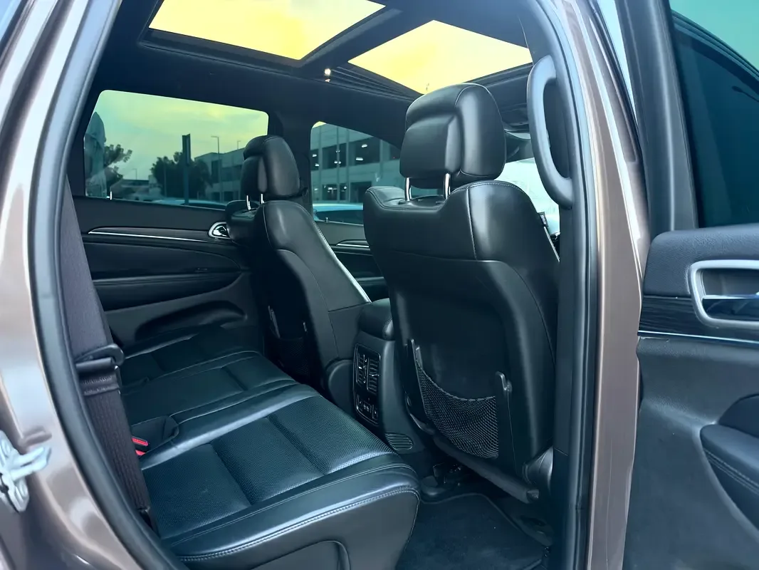 Jeep Grand Cherokee 3.0 AT AWD (238 hp) - 12